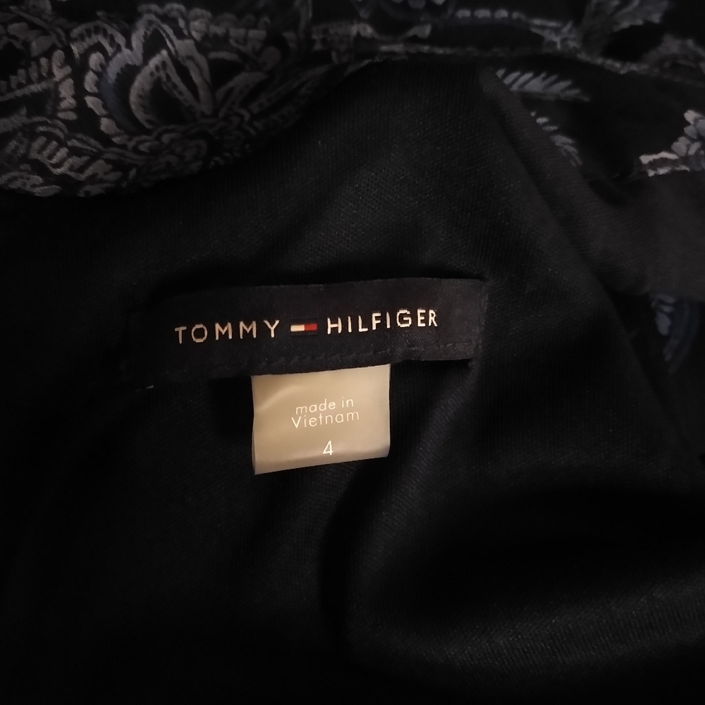 Tommy Hilfiger Navy Blue Floral Sleeveless Shift Dress Size 4 - Picture 9 of 10